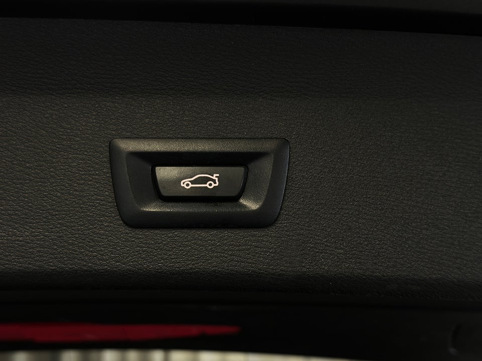 BMW X1 1,5 sDrive18i Advantage aut. 5d