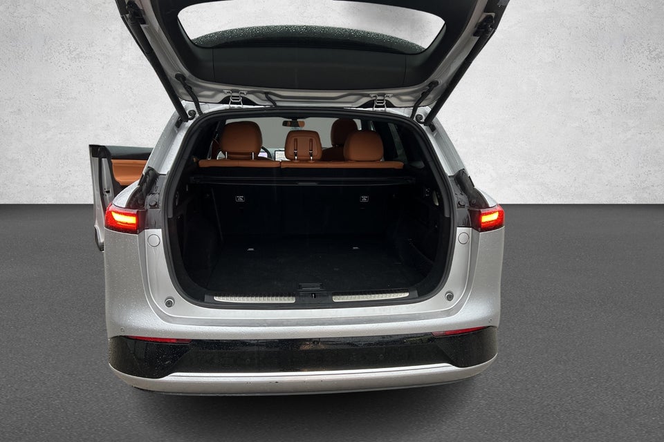 Xpeng G9 Performance 5d