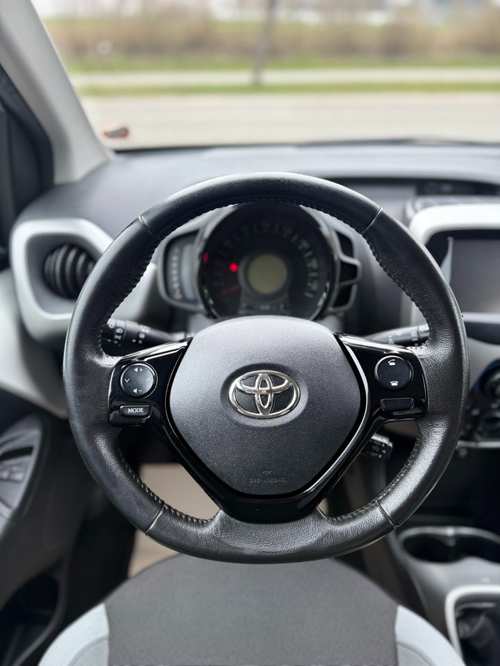 Toyota Aygo 1,0 VVT-i x 5d