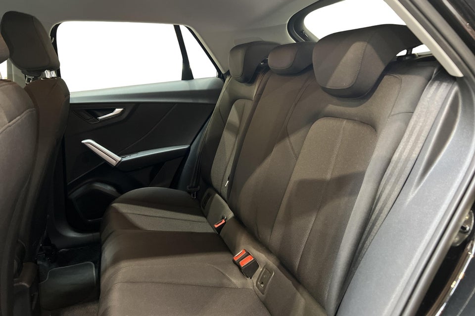 Audi Q2 35 TFSi Prestige S-tr. 5d