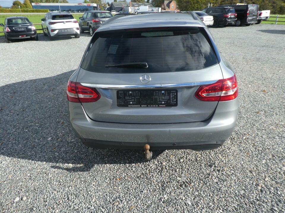 Mercedes C200 2,0 Business stc. aut. 5d