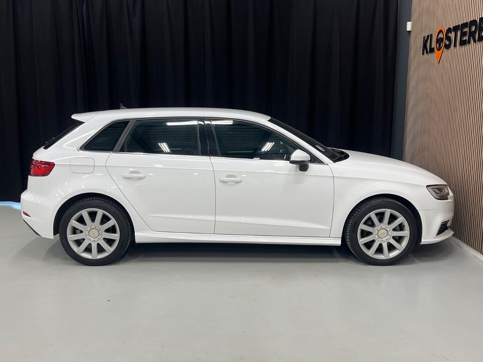 Audi A3 40 TFSi e Prestige Sportback S-tr. 5d