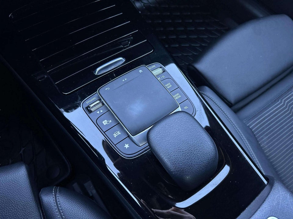 Mercedes A250 e 1,3 Progressive aut. 5d