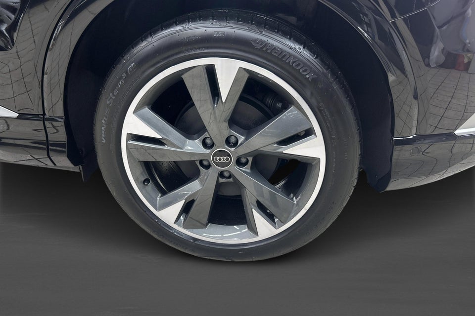 Audi Q4 e-tron 45 S-line Edition 5d