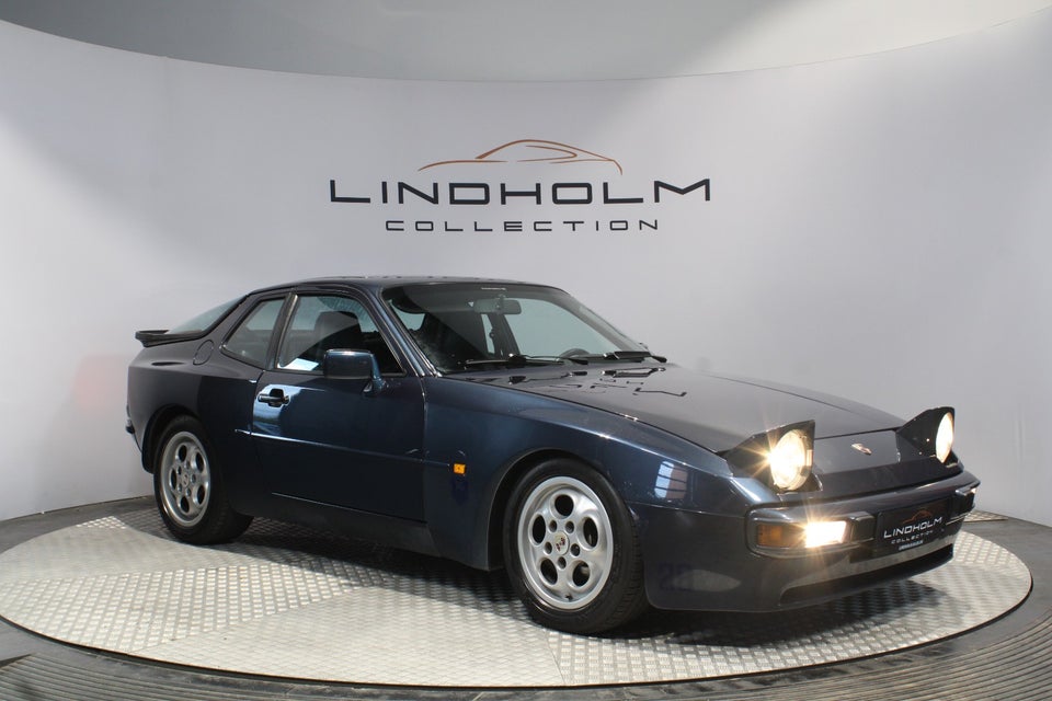 Porsche 944 2,5  3d