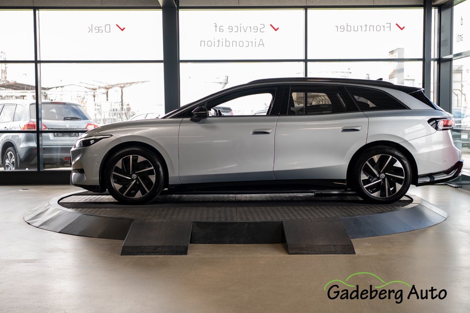 VW ID.7 77 Style Tourer 5d