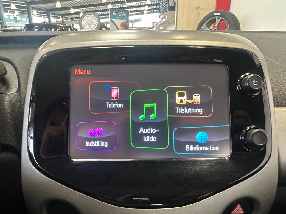 Toyota Aygo 1,0 VVT-i x-play x-touch 5d