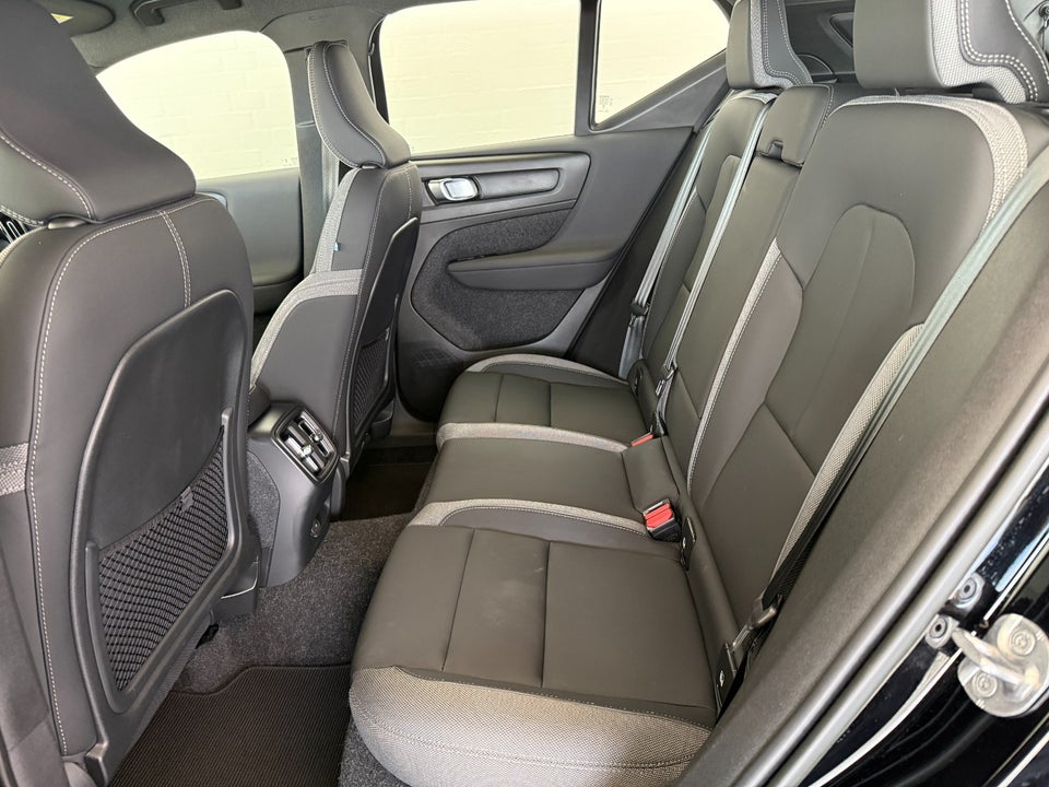 Volvo XC40 P6 ReCharge Core 5d