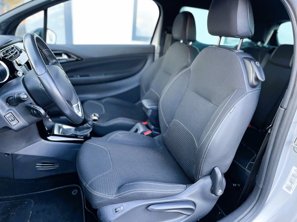 Citroën DS3 1,6 e-HDi 90 Style 3d