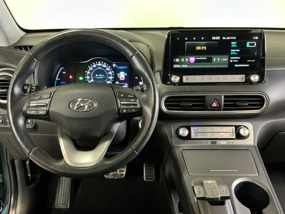 Hyundai Kona 64 EV Essential 5d