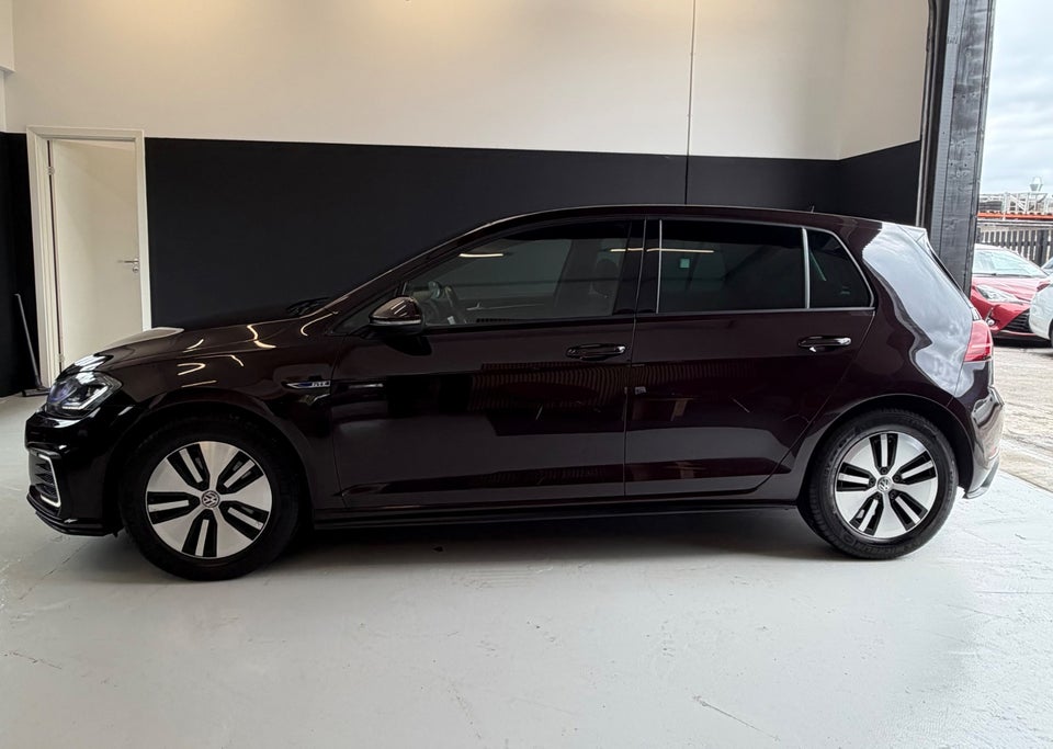 VW Golf VII 1,4 GTE DSG 5d