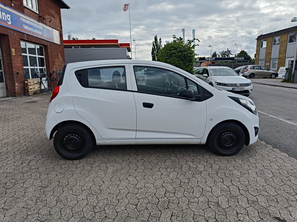 Chevrolet Spark 1,0 LT 5d