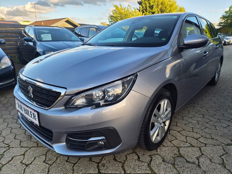Peugeot 308 1,5 BlueHDi 130 Prestige SW EAT6 5d