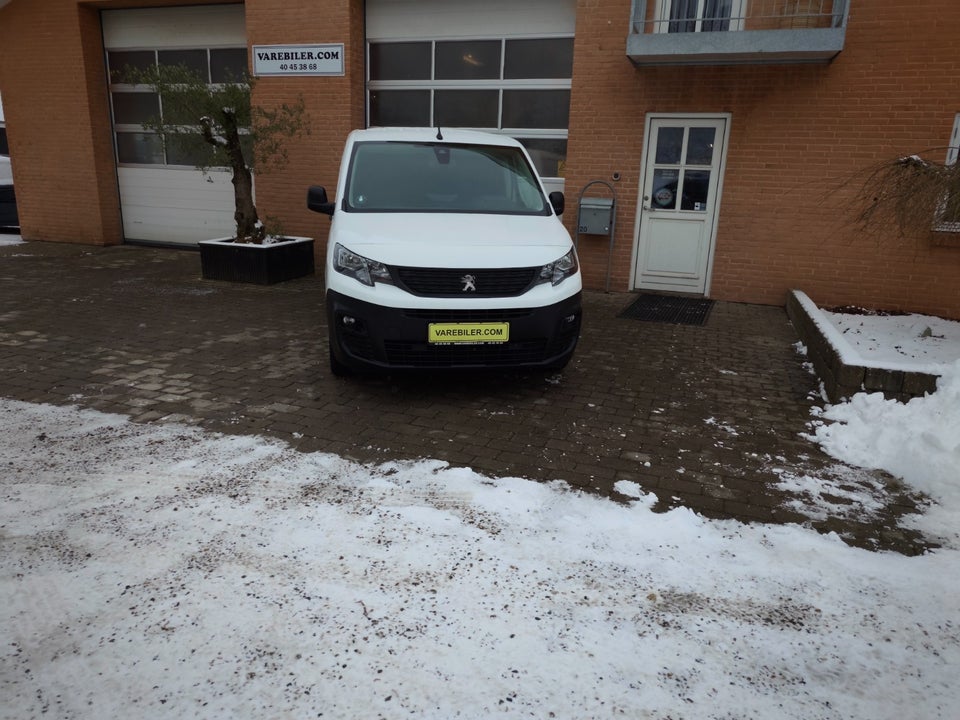 Peugeot Partner 1,5 BlueHDi 130 L2V2 Plus Van