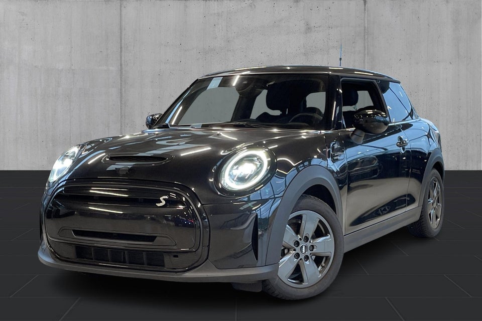 MINI Cooper SE Classic Trim 3d