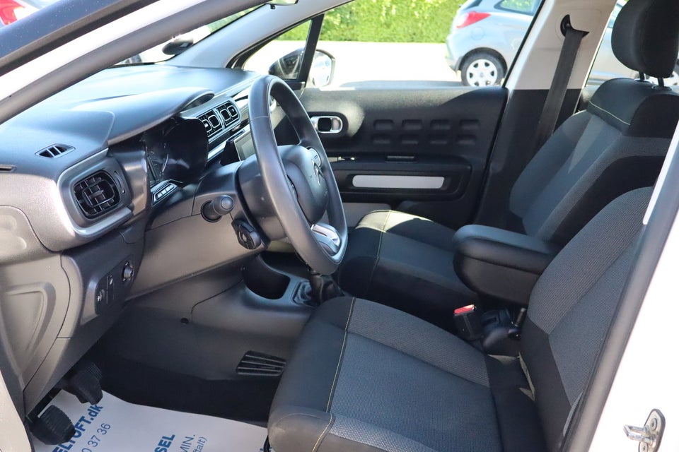Citroën C3 1,2 PureTech 83 Shine Sport 5d
