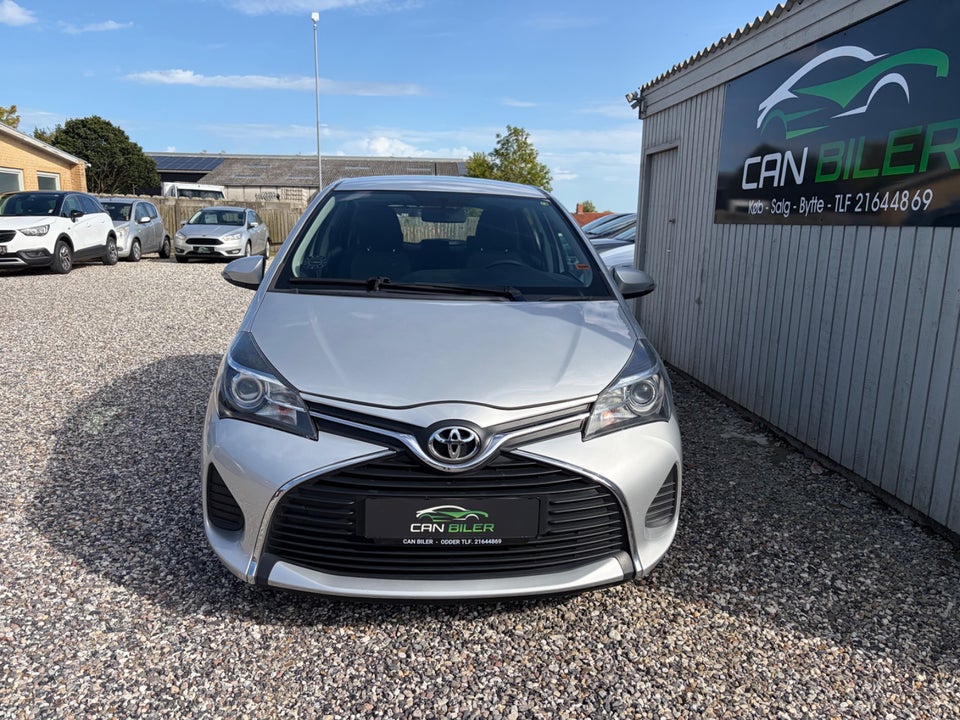 Toyota Yaris 1,0 VVT-i T2 Touch 5d
