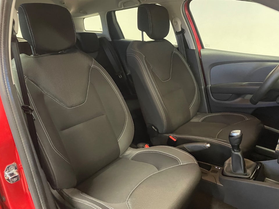 Renault Clio IV 0,9 TCe 90 Zen Sport Tourer 5d