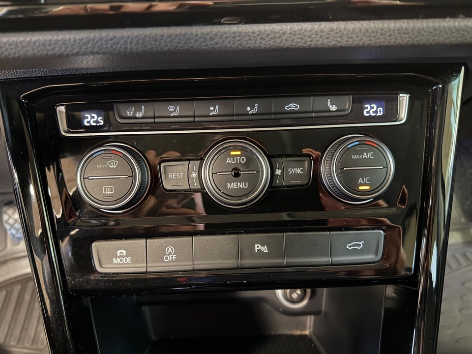 VW Touran 1,4 TSi 150 Highline DSG 7prs 5d