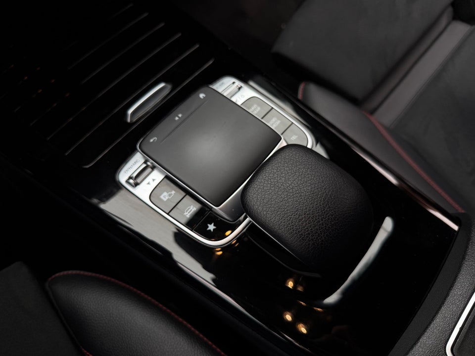 Mercedes A200 1,3 AMG Line aut. 5d