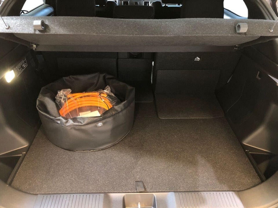 Toyota Urban Cruiser 61 Active 5d