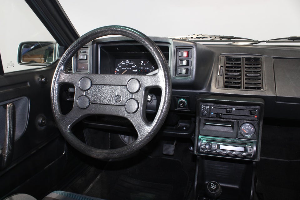 VW Scirocco 1,8 GTX 3d