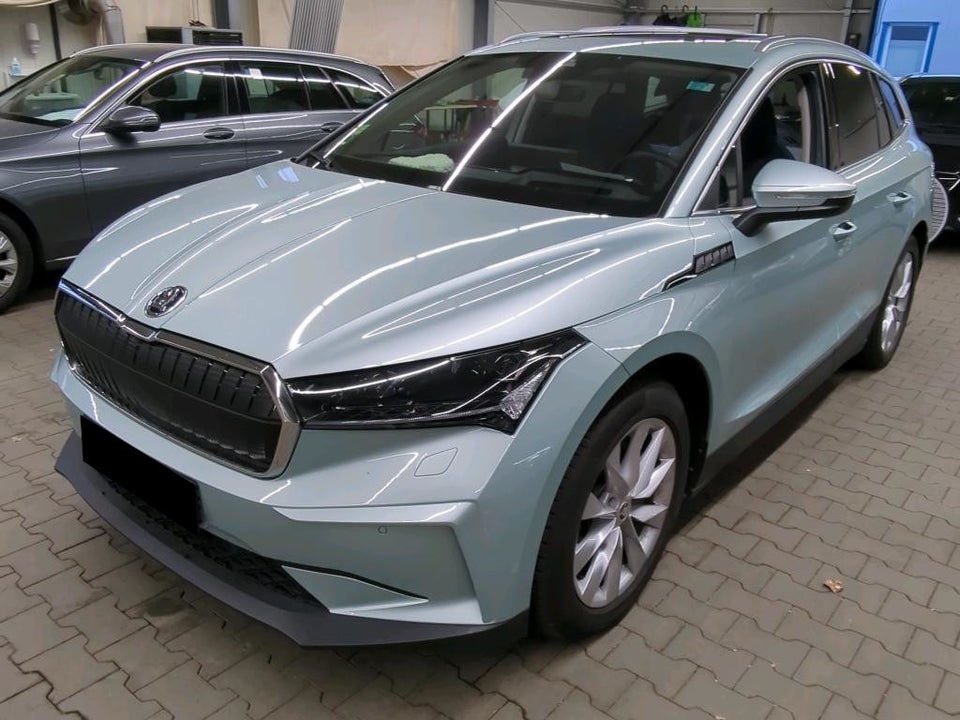 Skoda Enyaq 80 iV Plus Suite 5d