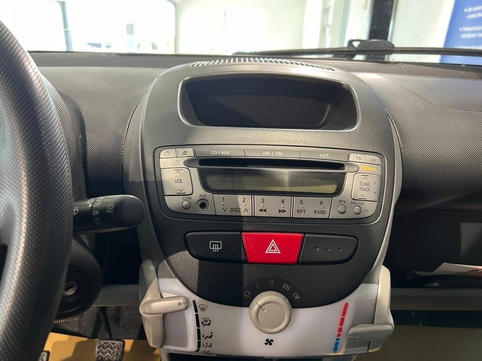 Citroën C1 1,0i  5d