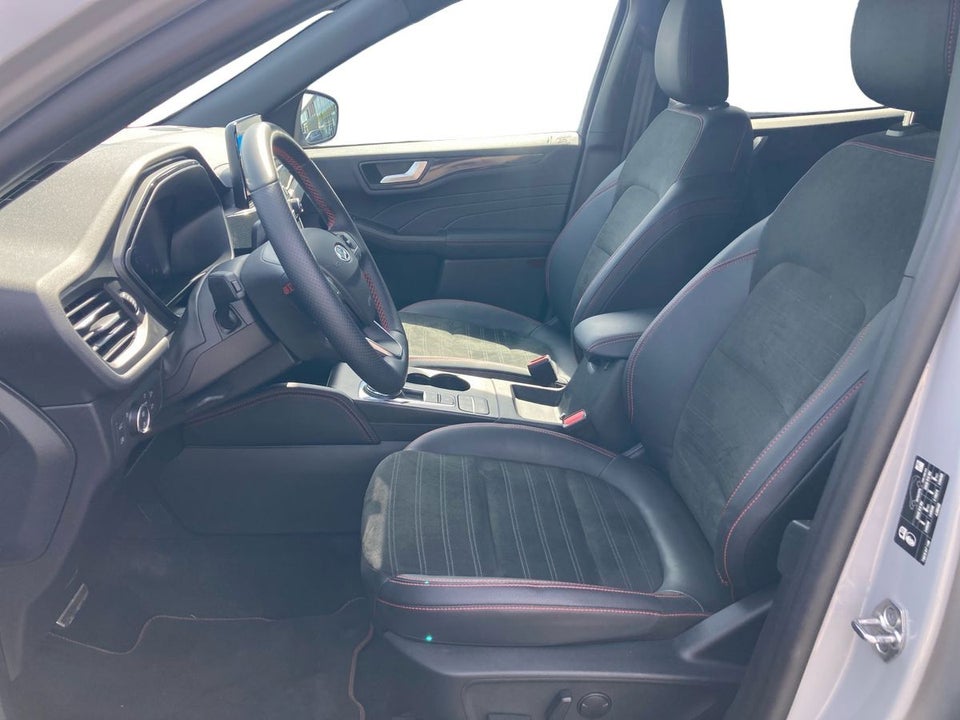 Ford Kuga 2,5 PHEV Graphite Tech CVT 5d