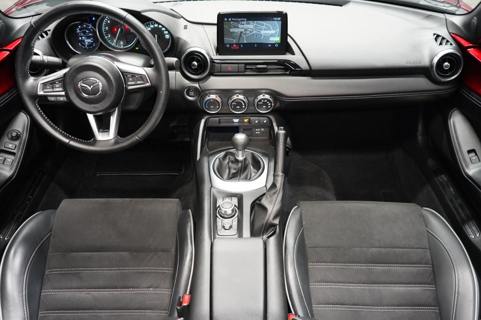 Mazda MX-5 2,0 SkyActiv-G 184 Roadster Cosmo Sport 2d