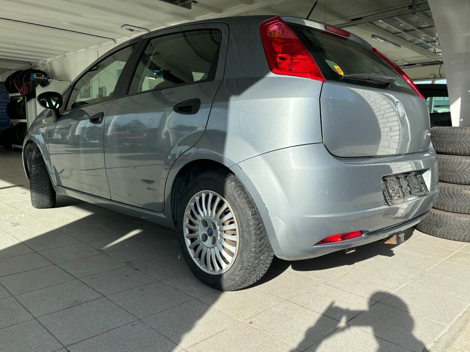 Fiat Punto 1,2 Active 5d