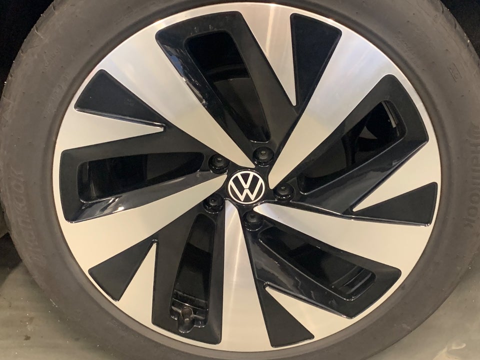 VW ID.4 77 Style+ 5d