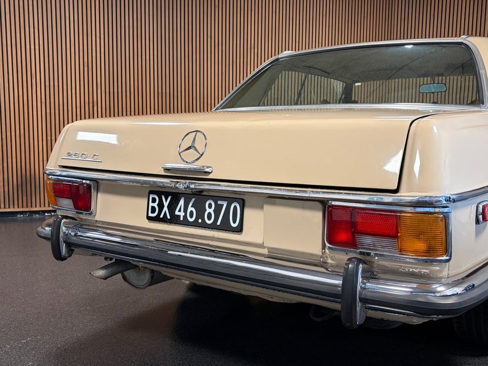 Mercedes 250 CE 2,5 Coupé aut. 2d