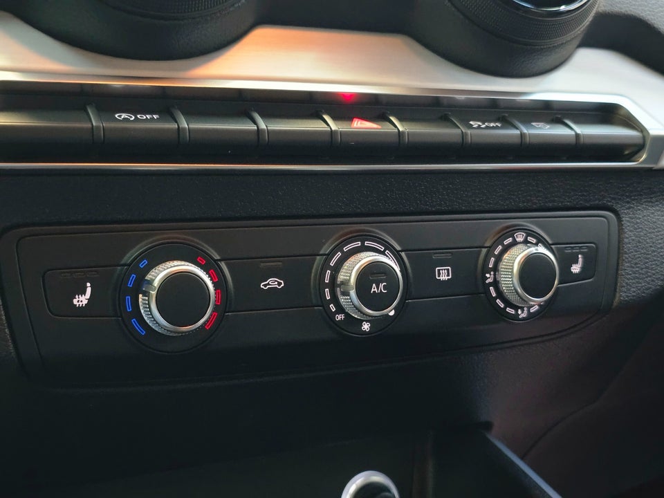 Audi Q2 1,4 TFSi 150 Sport S-tr. 5d