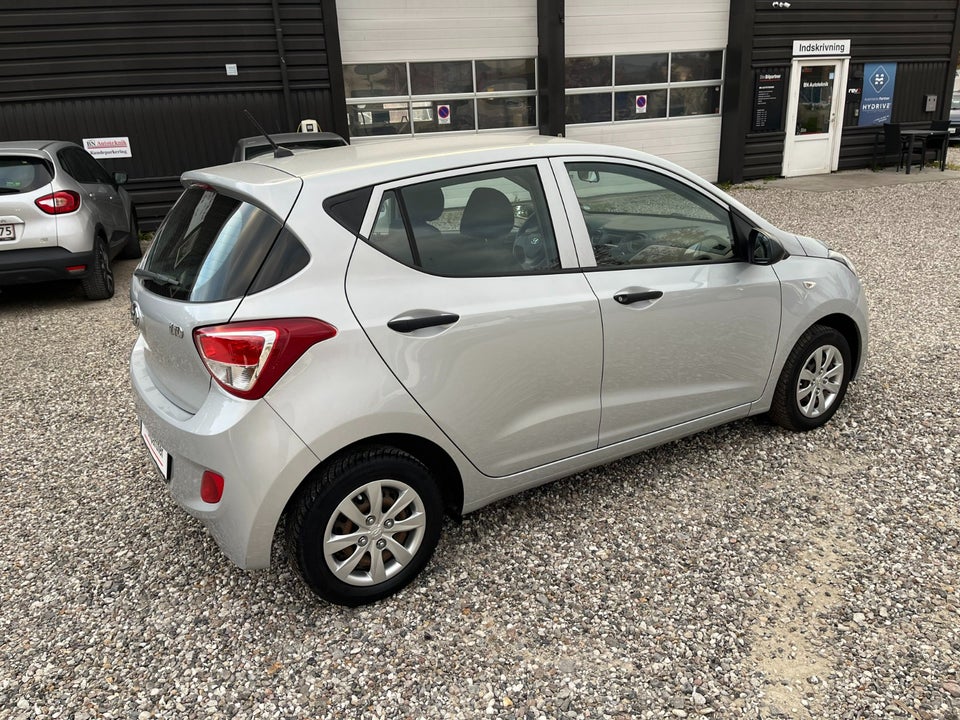 Hyundai i10 1,0 Move 5d