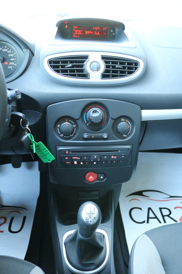 Renault Clio III 1,5 dCi 75 Authentique 5d