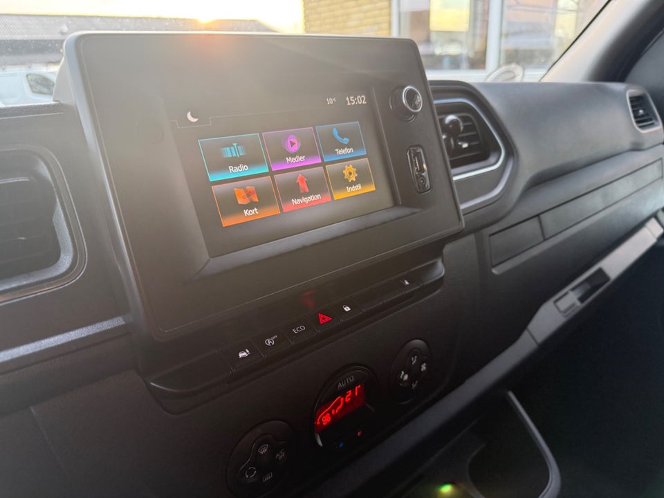 Renault Master IV T35 2,3 dCi 180 L3 Mandskabsvogn m/lad