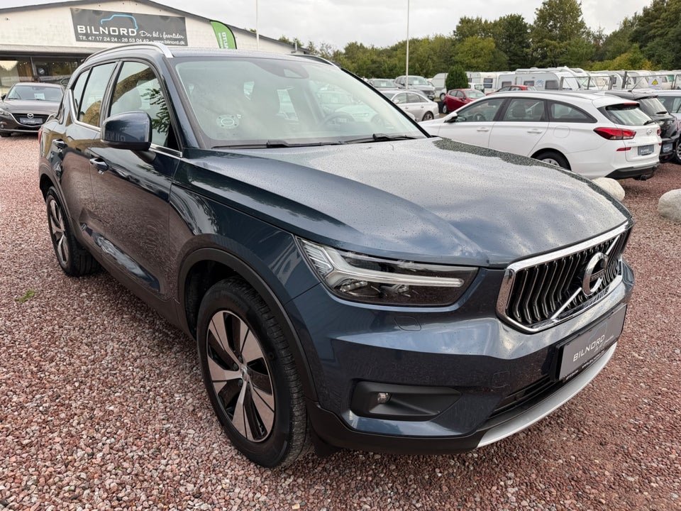 Volvo XC40 1,5 T4 ReCharge Momentum aut. 5d