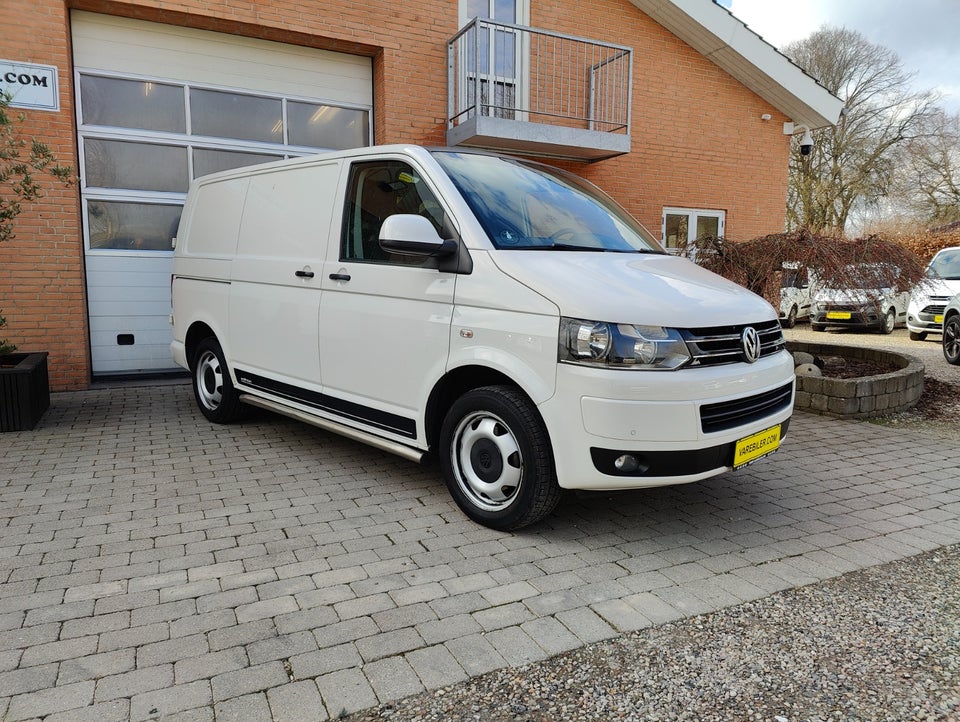 VW Transporter 2,0 TDi 140 Kassevogn DSG kort