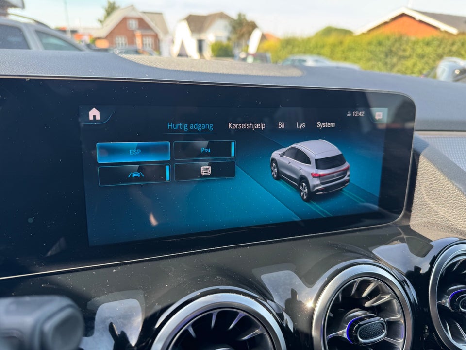 Mercedes EQA250 Progressive 5d