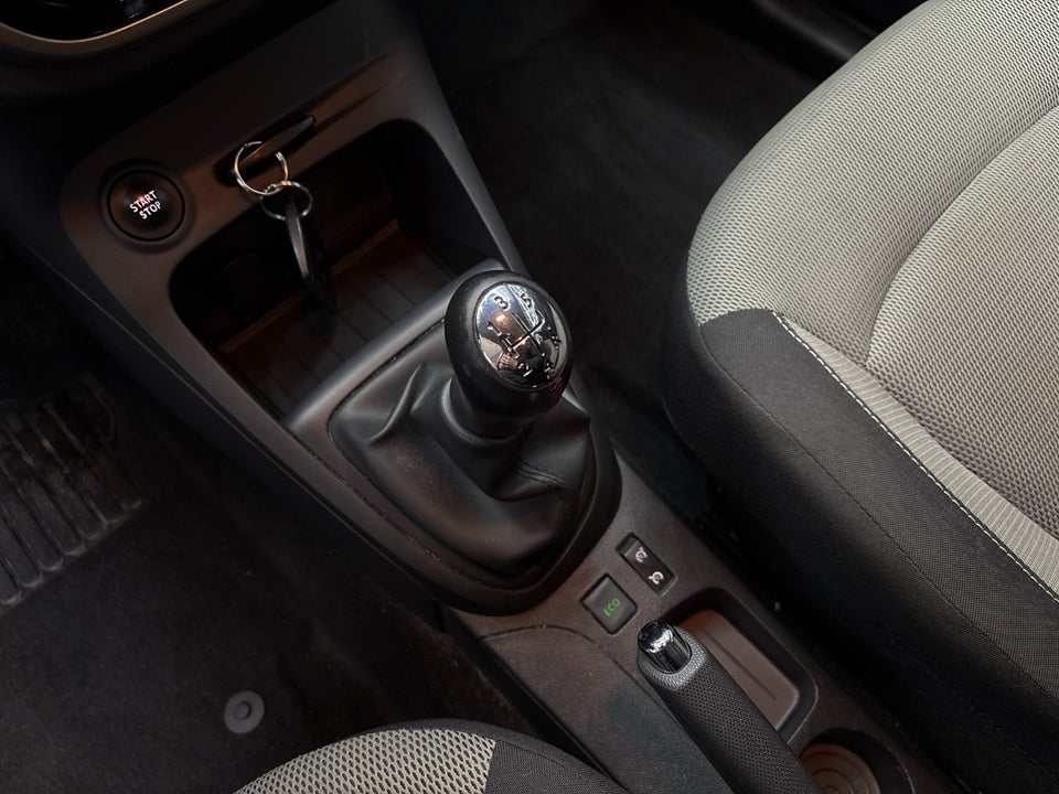 Renault Captur 0,9 TCe 90 Expression 5d