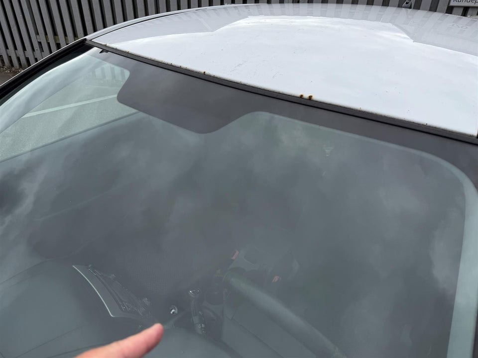 Hyundai i30 1,6 CRDi 90 Classic 5d