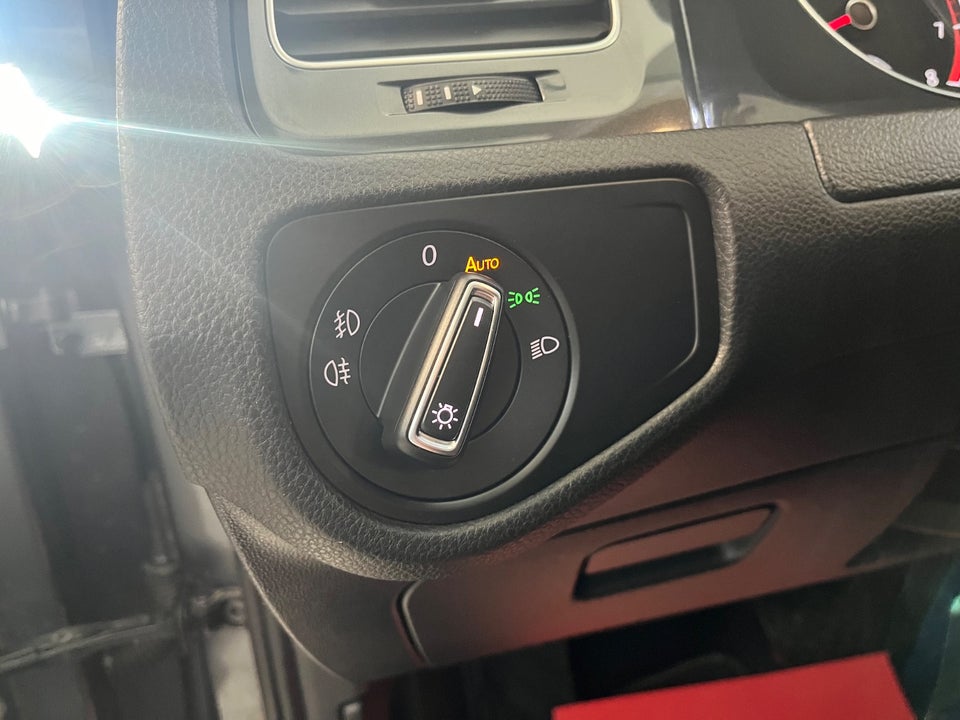 VW Golf VII 1,4 TSi 125 Comfortline DSG 5d