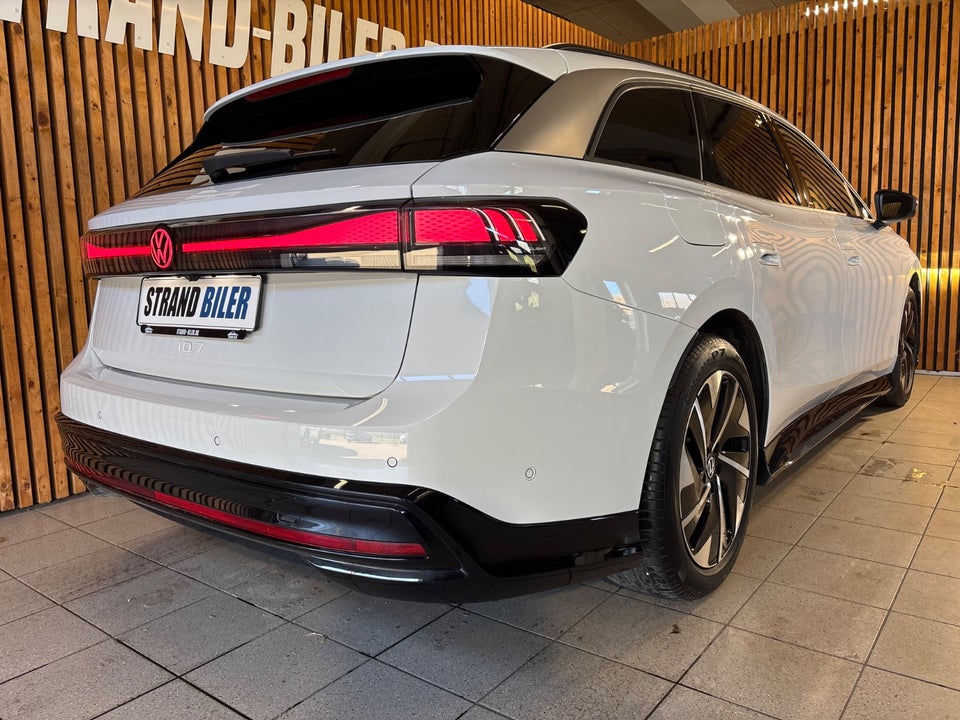 VW ID.7 77 Style Tourer 5d
