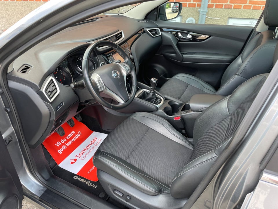 Nissan Qashqai 1,5 dCi 110 Tekna 5d