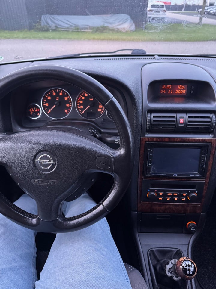 Opel Astra 1,6 16V Elegance Wagon 5d