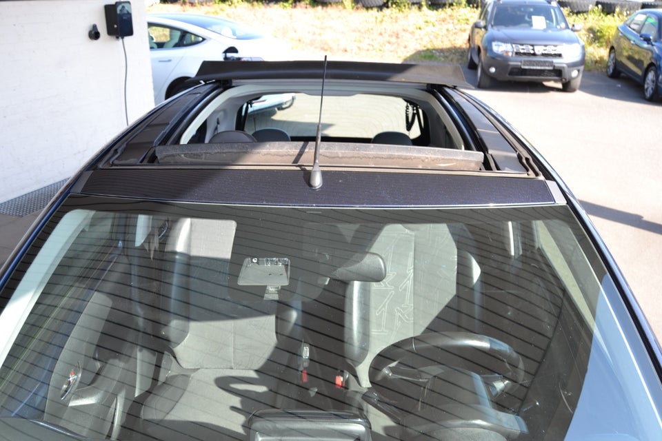 Toyota Aygo 1,0 VVT-i x-wave Sky 5d