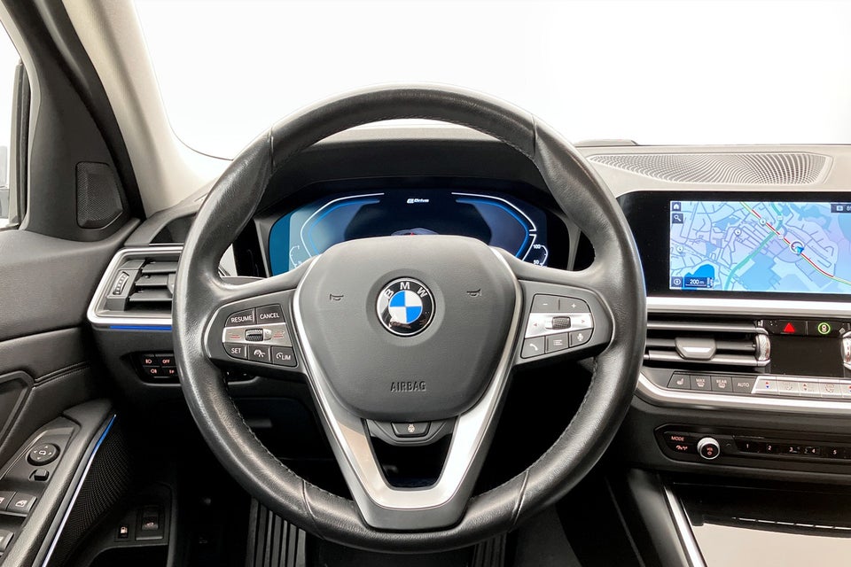 BMW 330e 2,0 Touring Sport Line aut. 5d