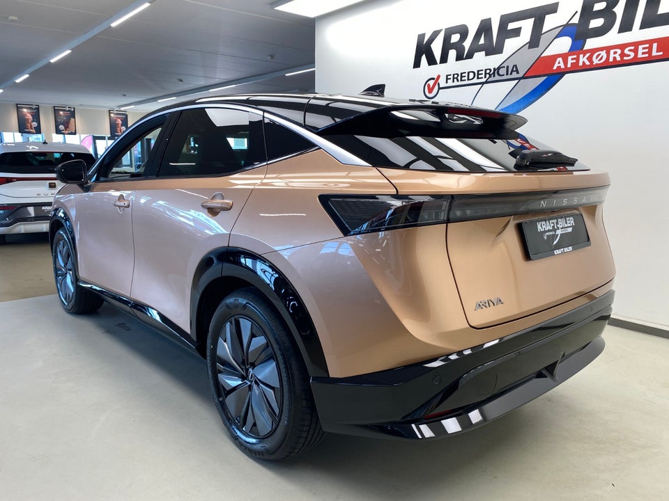 Nissan Ariya 63 Advance 5d