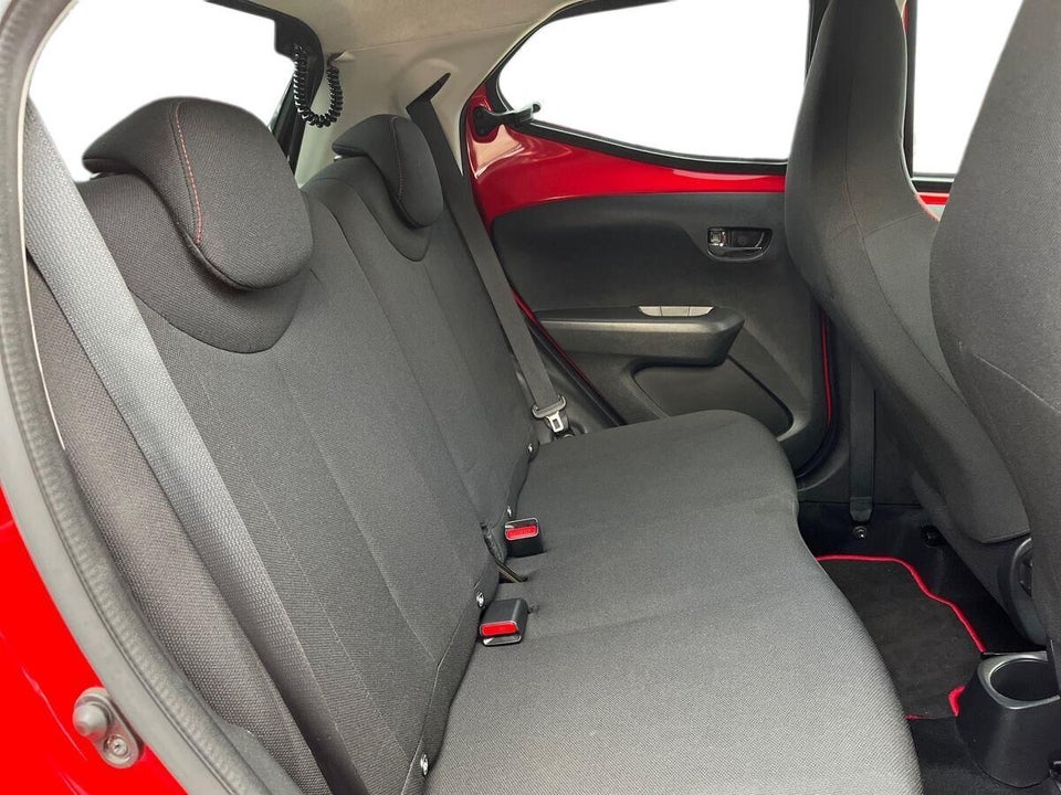 Toyota Aygo 1,0 VVT-i x-cite 5d